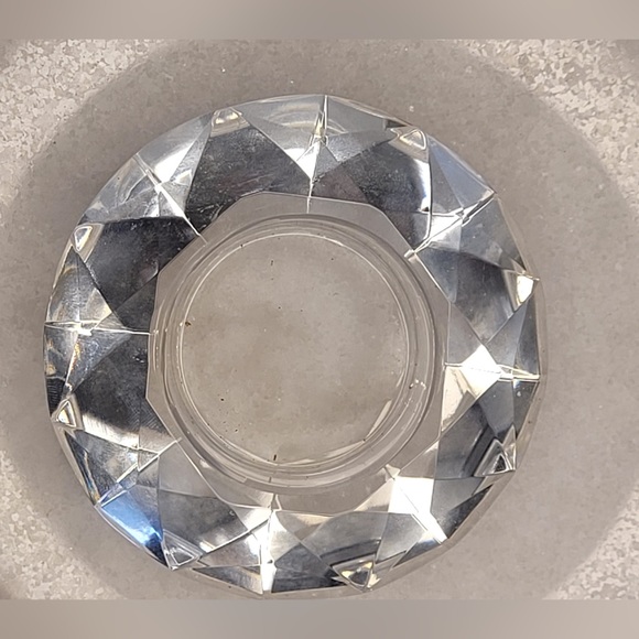 Elegant Crystal Candle Holder - Picture 6 of 6